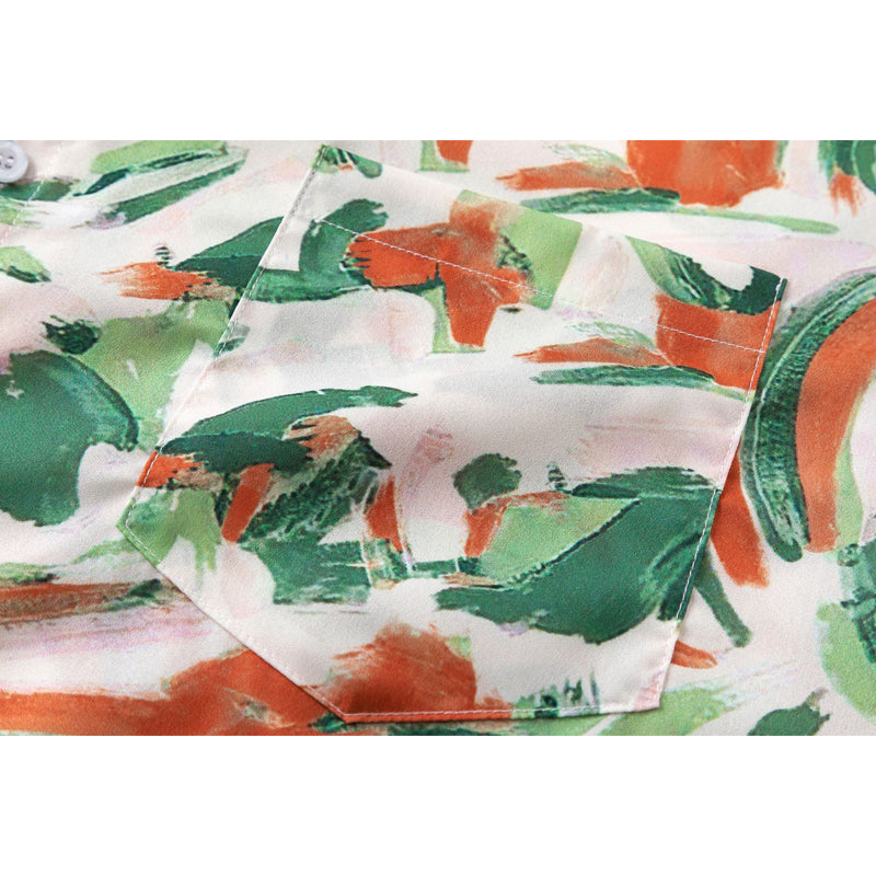 New for summer: Graffiti print short-sleeved shirt