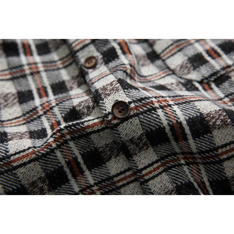 Classic checkered long-sleeved shirt