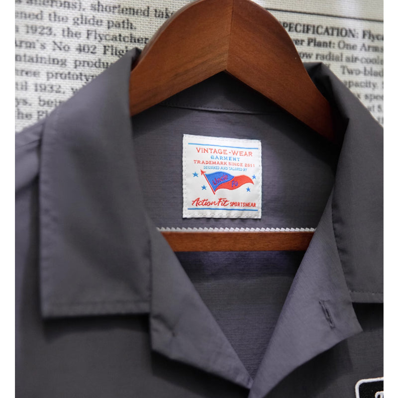 Embroidered tag double pocket work shirt