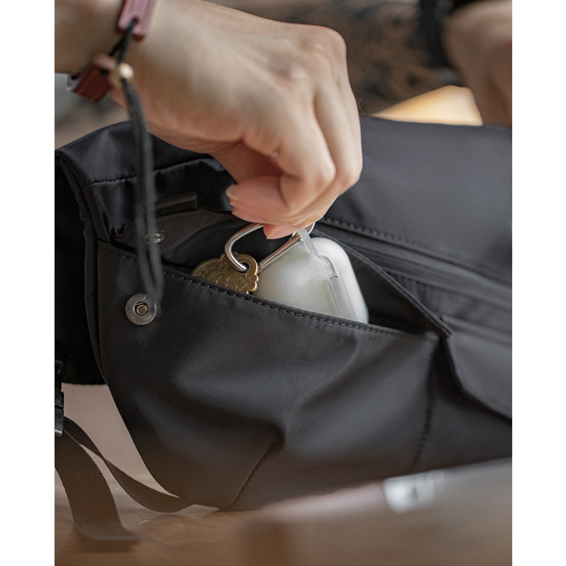 Water-repellent mountain cycling bag