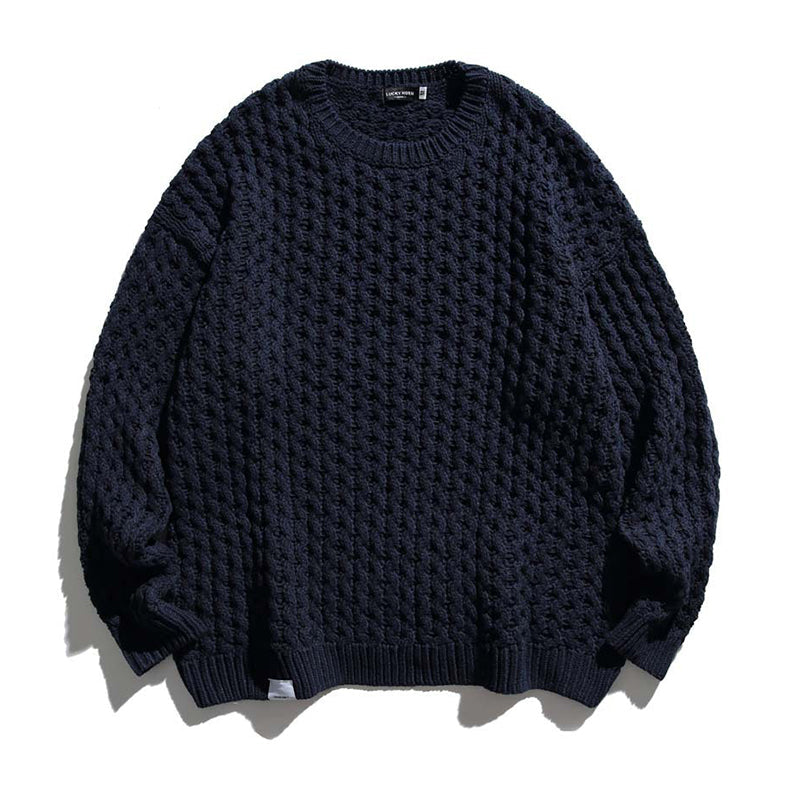 ケーブル編みドロップショルダーニットセーター