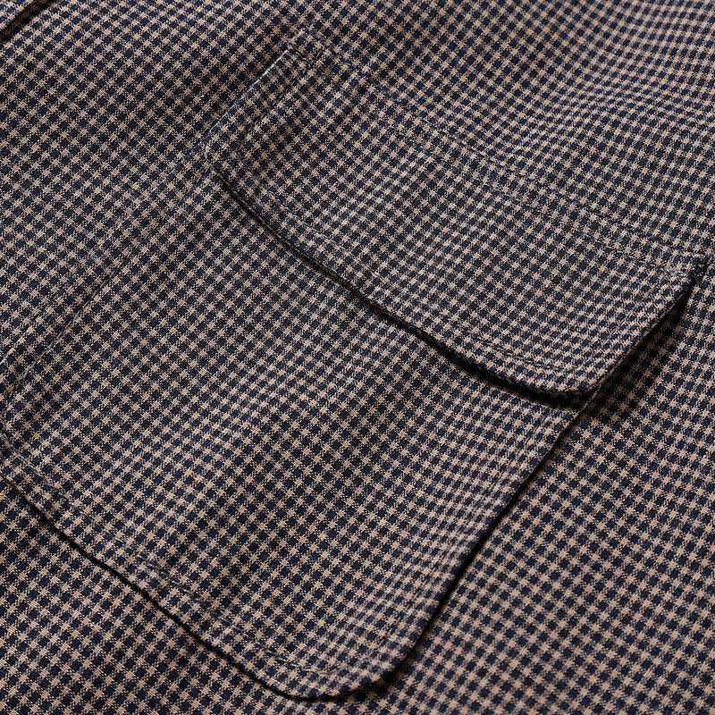 Thin gingham check short-sleeved shirt with flap pockets
