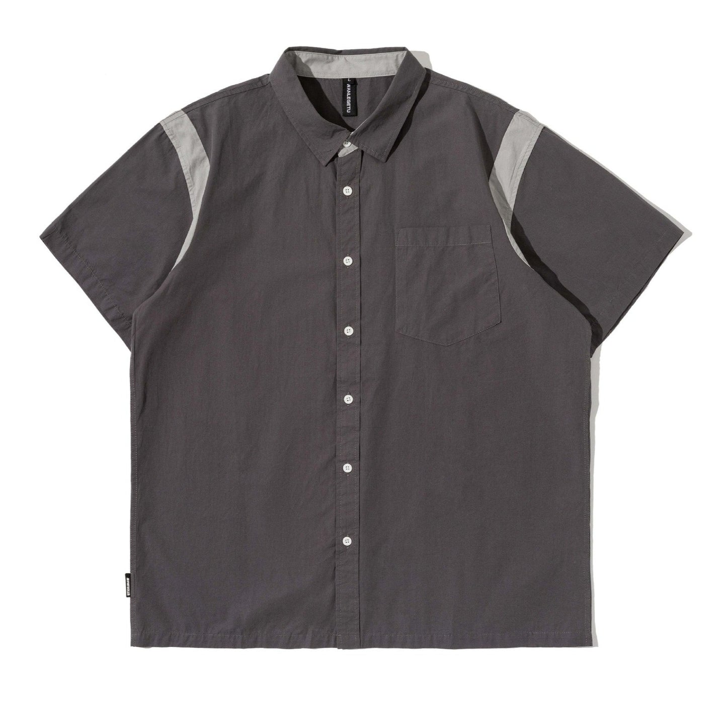 Classic short-sleeved work shirt with contrasting sleeves