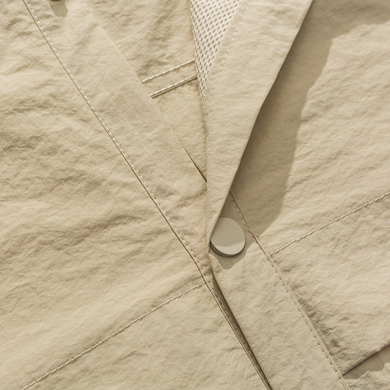 "Play Outside!" Hooded short-sleeved shirt with functional pockets