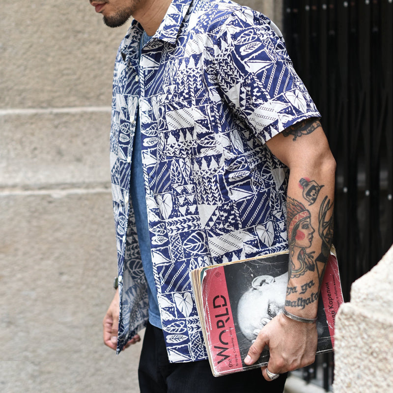 Choose from two botanical print aloha shirts