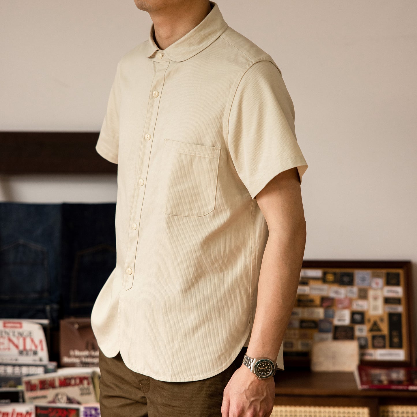 Retro British style plain short sleeve shirt