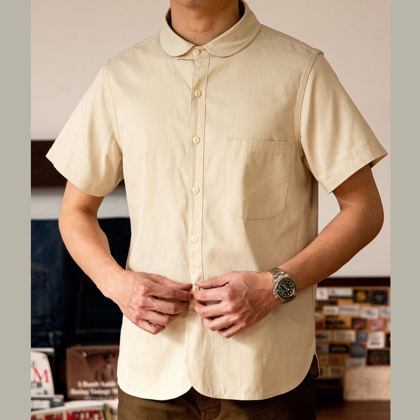 Retro British style plain short sleeve shirt