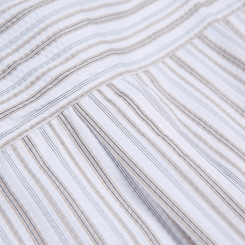 Classic striped functional pocket short sleeve shirt