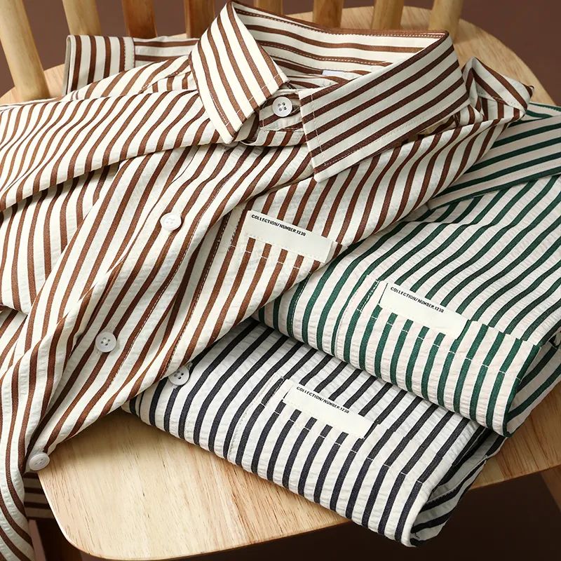 Classic striped short-sleeved shirt