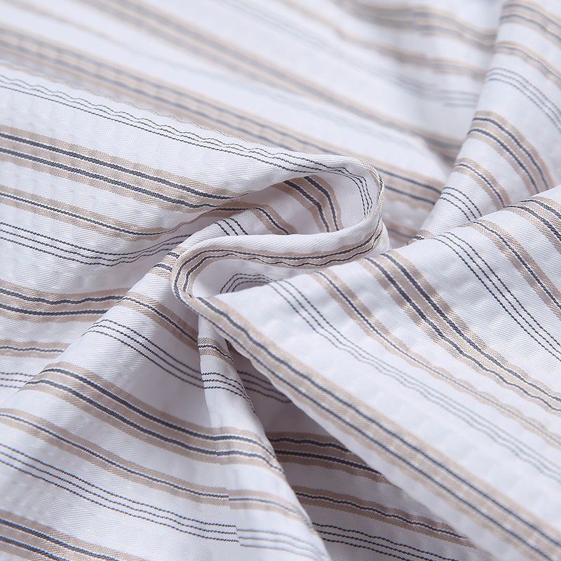 Classic striped functional pocket short sleeve shirt