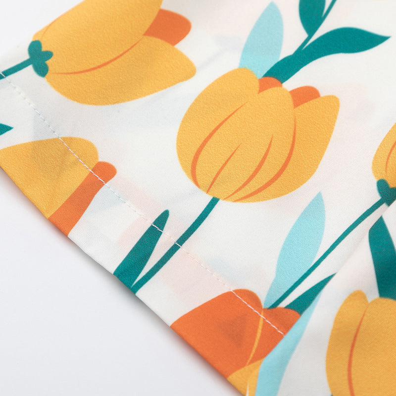 Holiday style tulip print short sleeve shirt