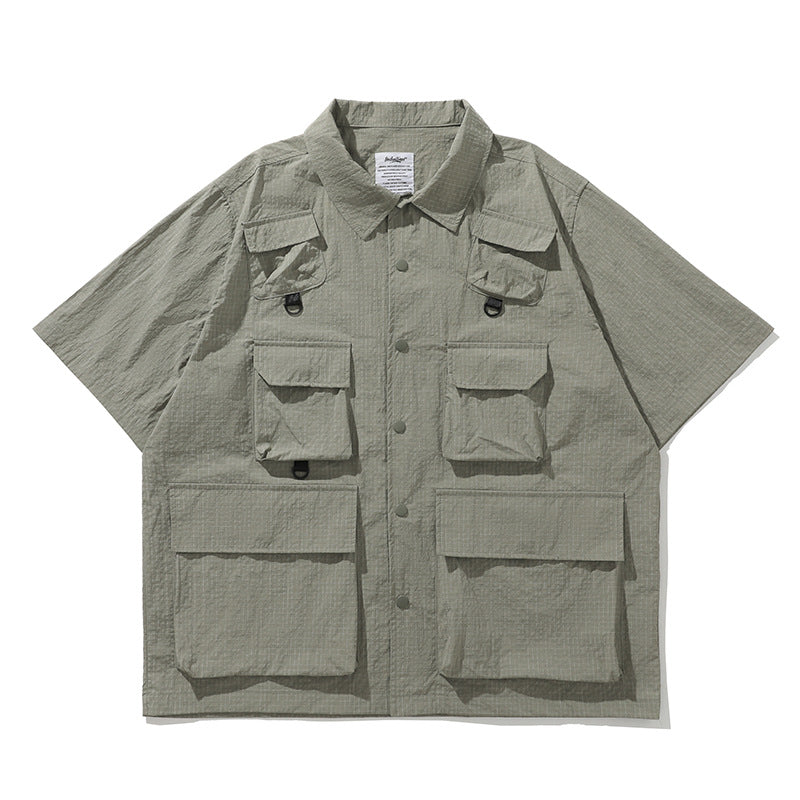 Functional work shirt with large pockets