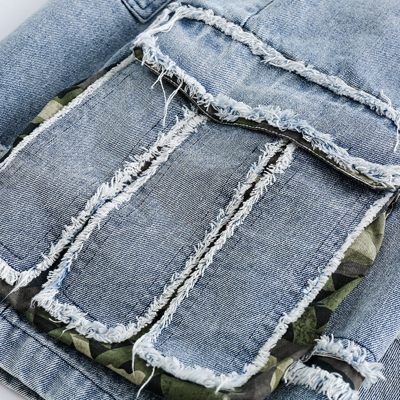 Multi-pocket distressed washed denim shorts