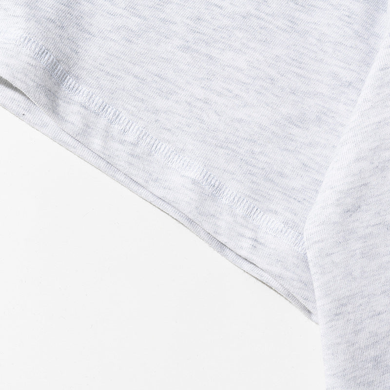 Color-block mountain T-shirt with functional pocket