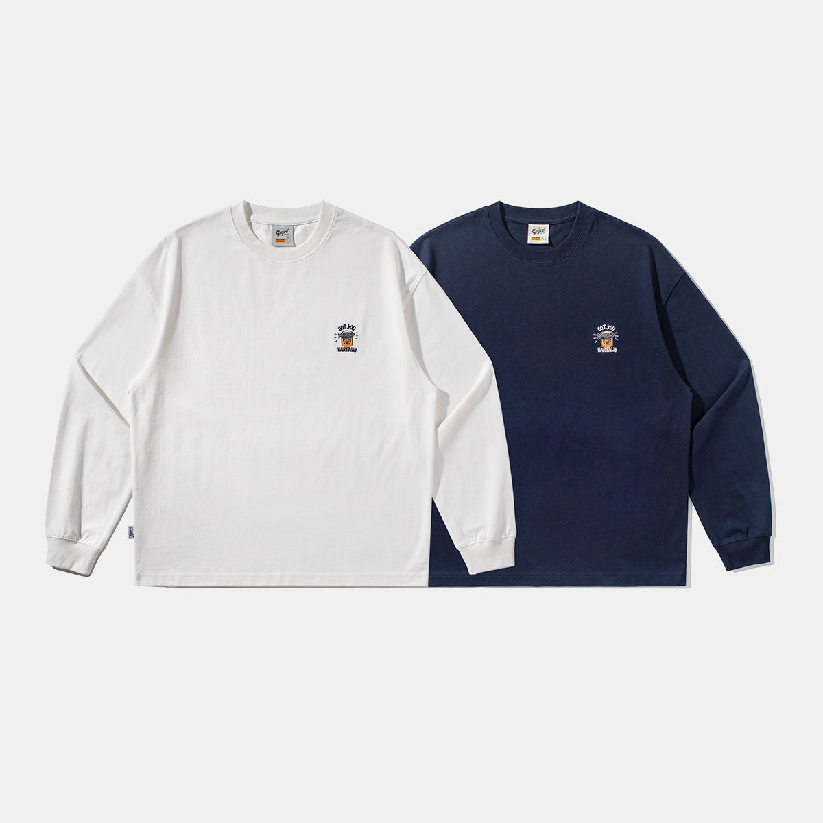 定番合わせやすい刺繍長袖Tシャツ