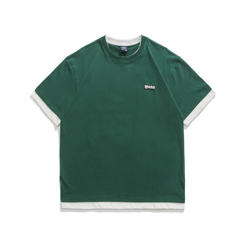 Choose from three colors. Simple color combination. Easy to match short-sleeved T-shirt.