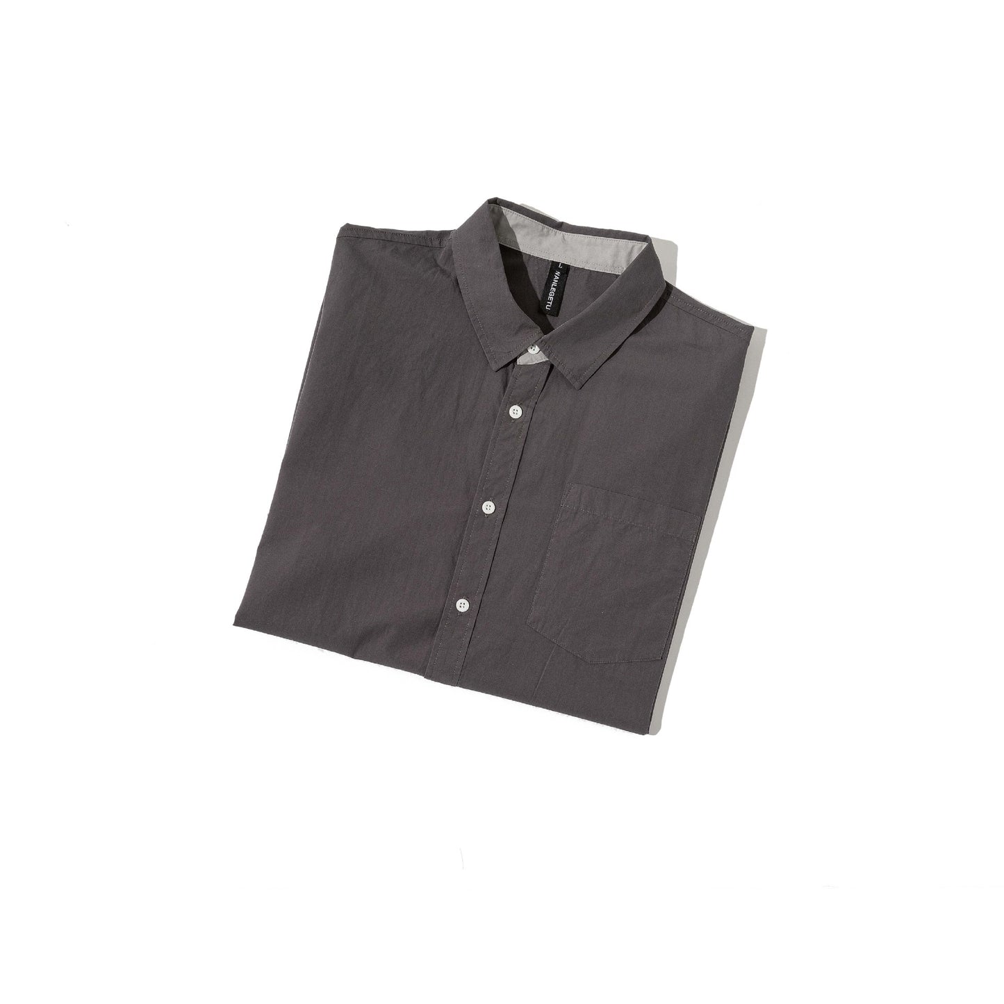 Classic short-sleeved work shirt with contrasting sleeves