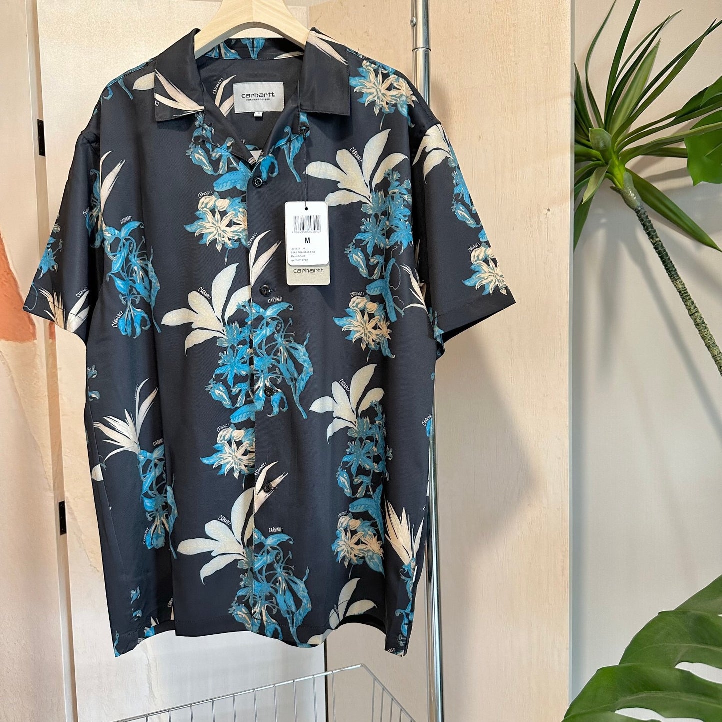 High-quality, soft textured all-over print aloha shirt