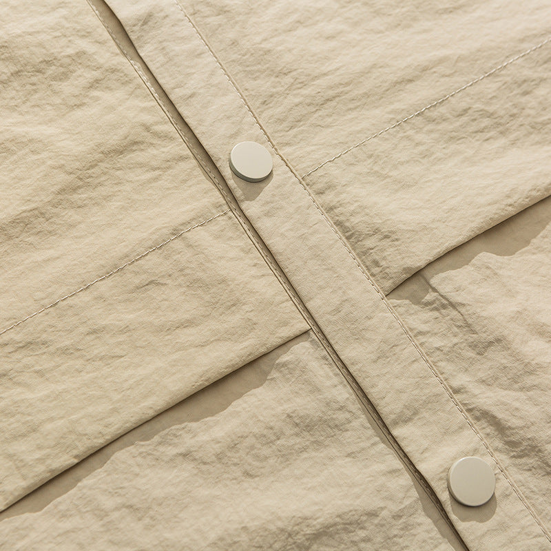 "Play Outside!" Hooded short-sleeved shirt with functional pockets