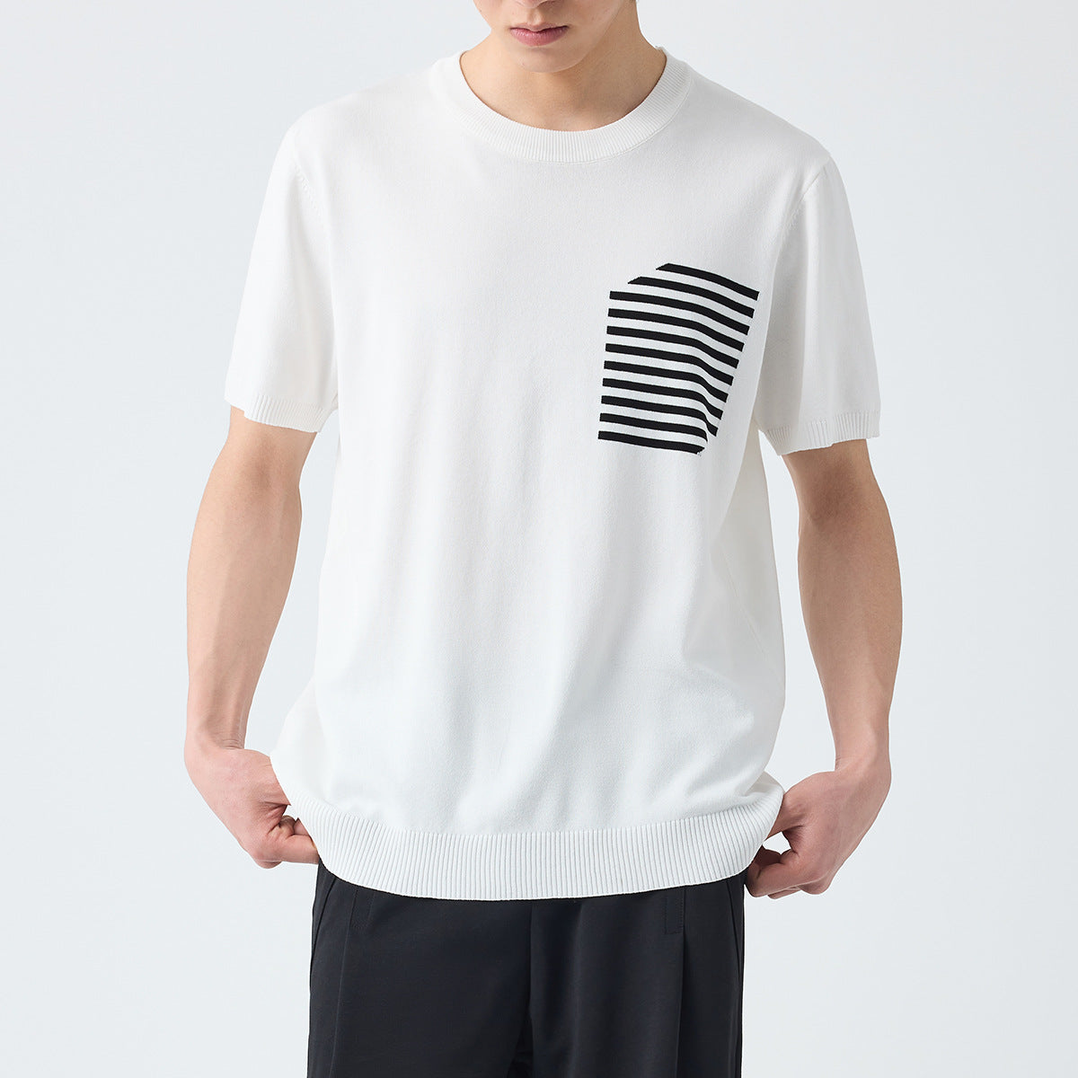 High-quality new striped pocket T-shirt