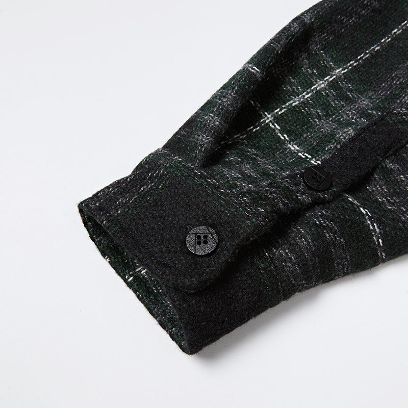 Classic check pattern pocket long sleeve shirt