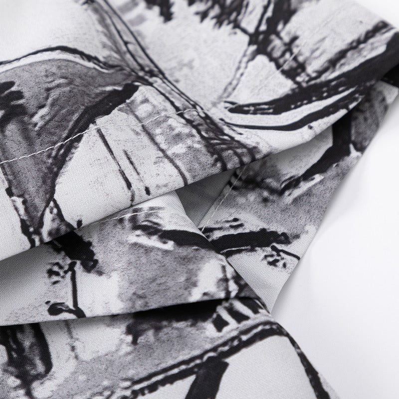 Black and white graffiti print short-sleeved shirt
