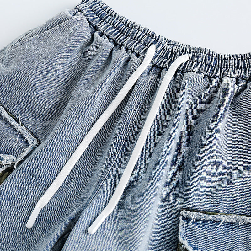 Multi-pocket distressed washed denim shorts
