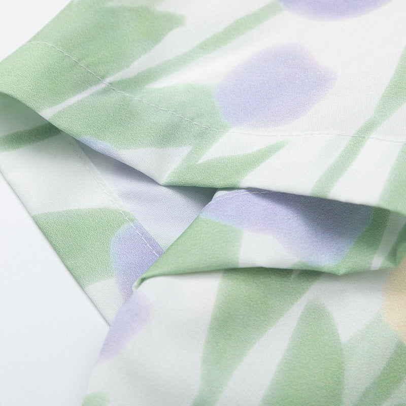 Holiday style tulip print short sleeve shirt