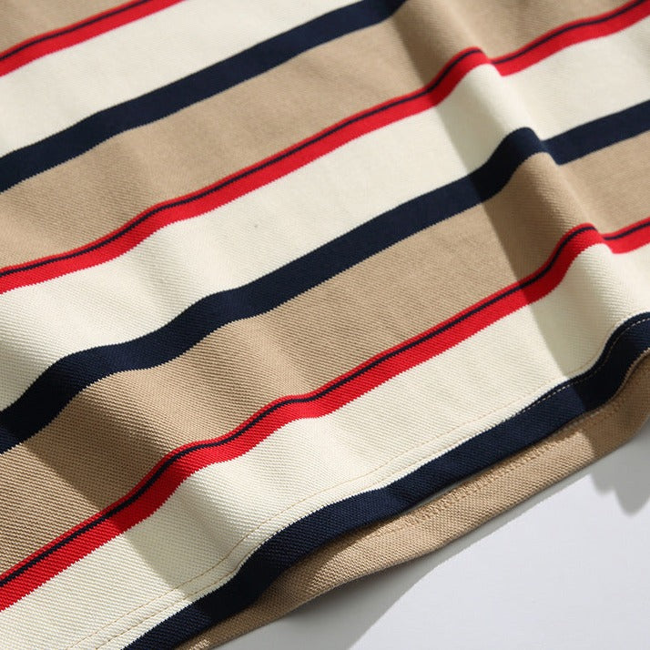 Multi-border sweatshirt with three-dimensional pocket