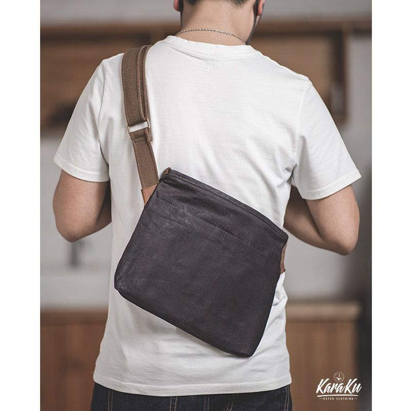 WAXED CANVAS 撥水加工クロスボディバッグ