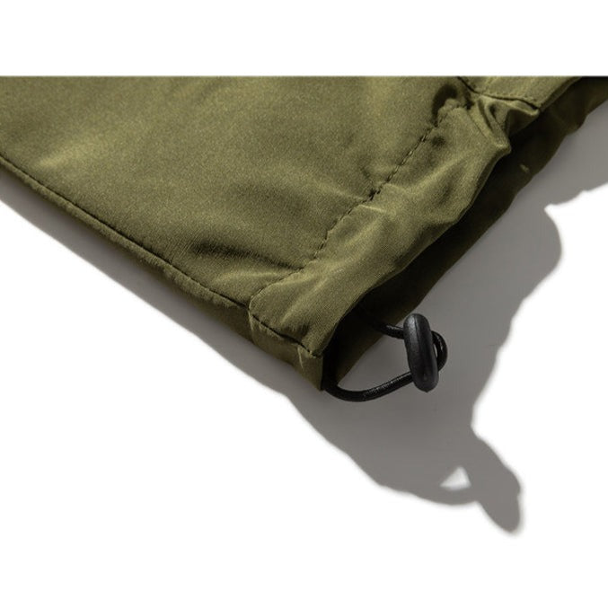 Crewneck sweatshirt with three-dimensional pocket