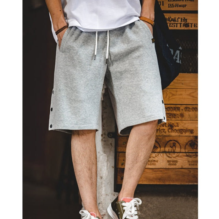 Sweat-style knit shorts (with snap buttons on both sides)