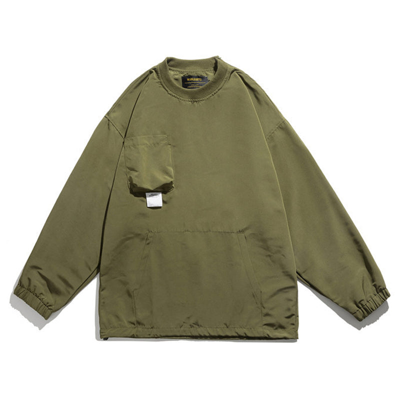 Crewneck sweatshirt with three-dimensional pocket