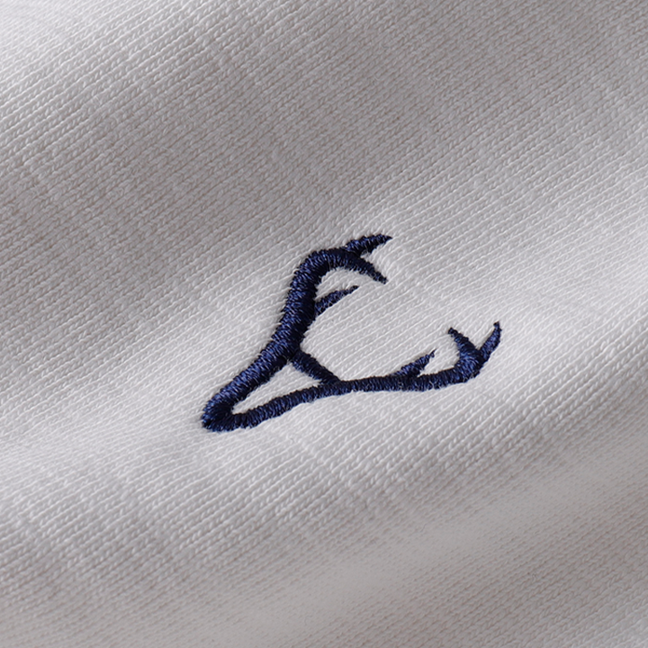 Deer embroidery back pile raglan sleeve sweat