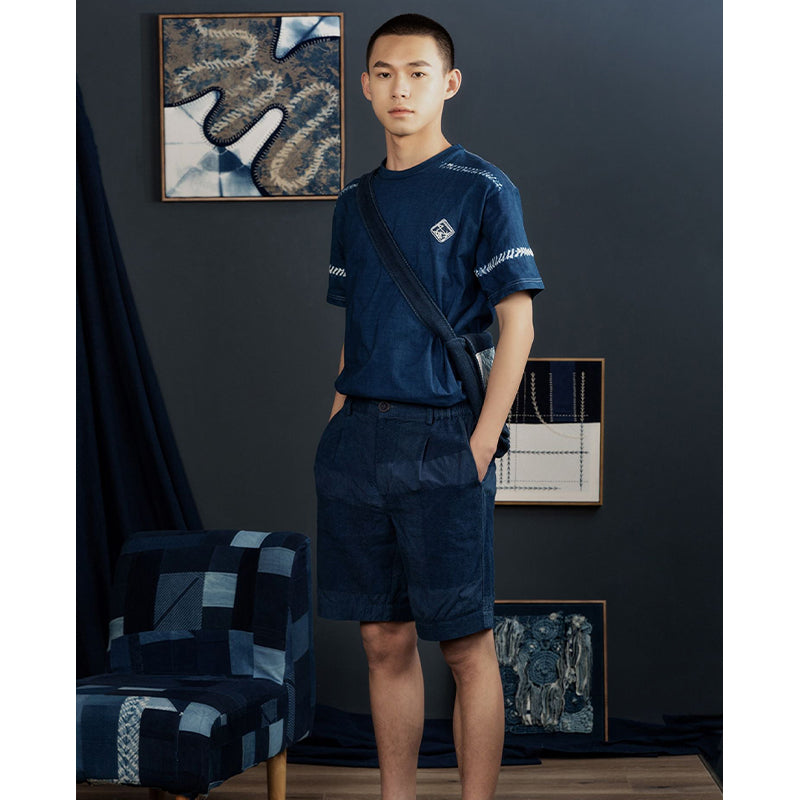 Very popular! Chest embroidery indigo dyeing T-shirt