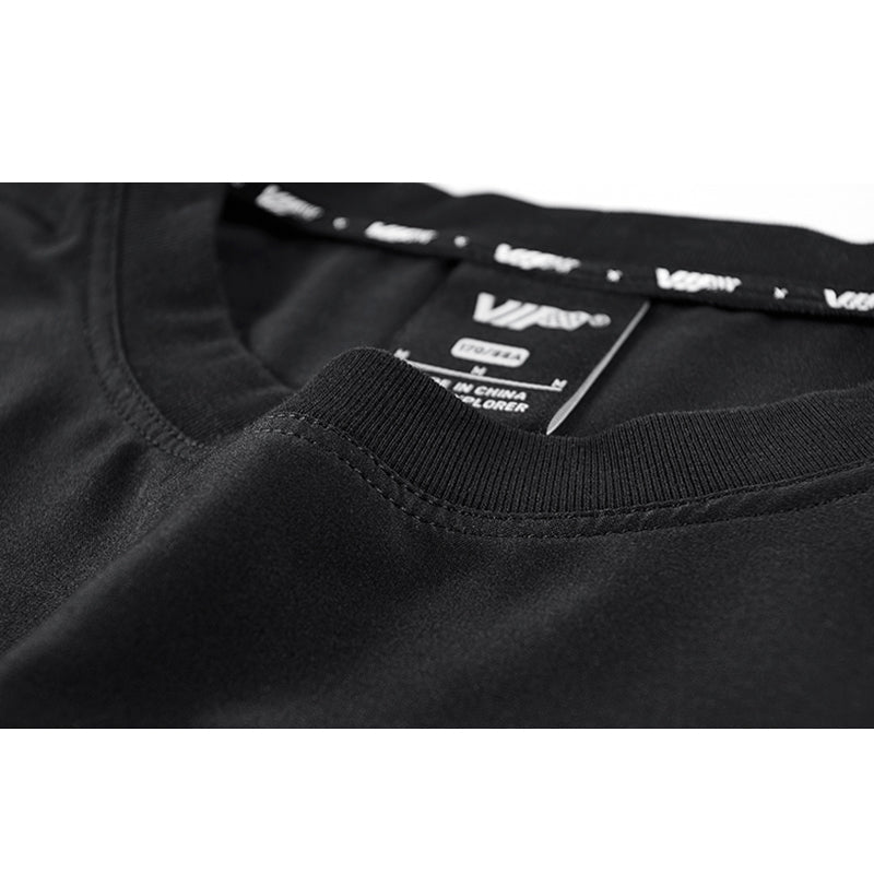 Performance hemline T-shirt