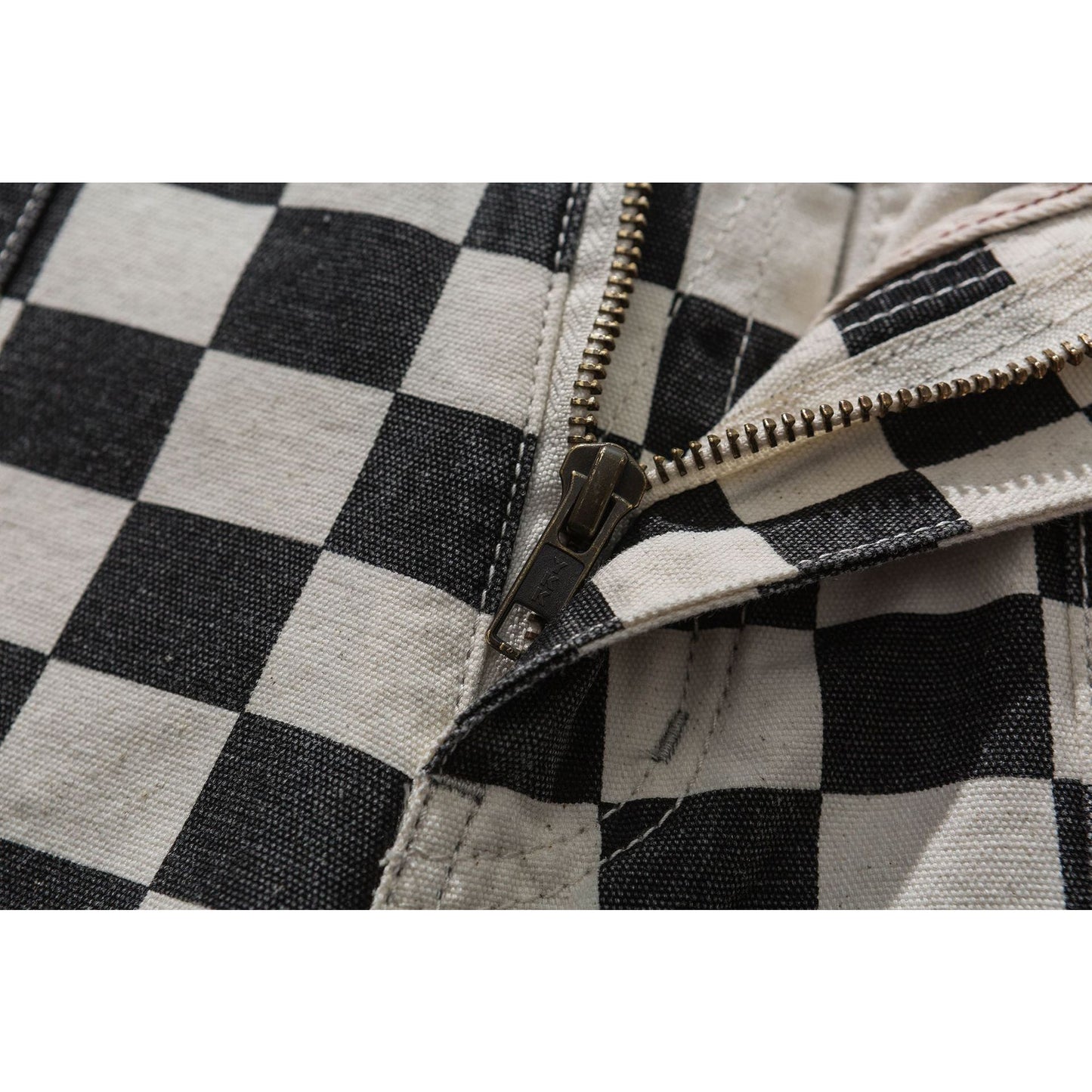 block check shorts