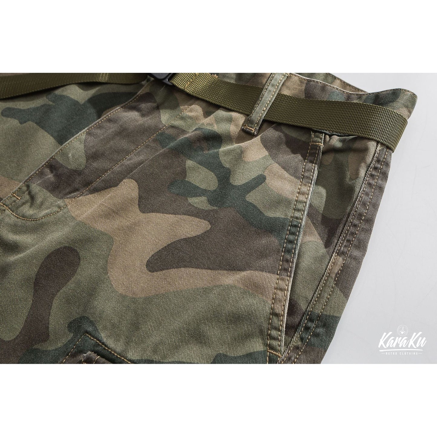 Camouflage military shorts with belt