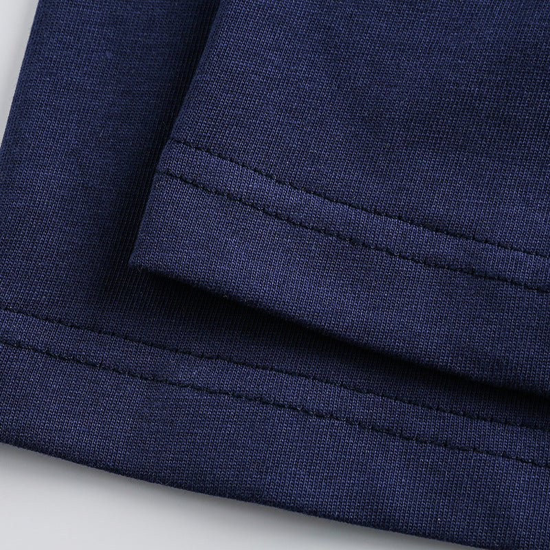 Color-coordinated short-sleeved T-shirt with pocket