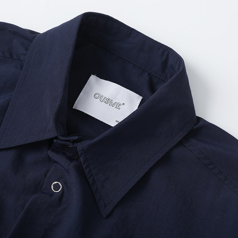Fashionable plain long-sleeved shirt with pocket