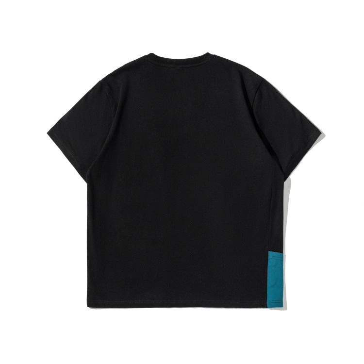 Casual T-shirt with contrasting pockets