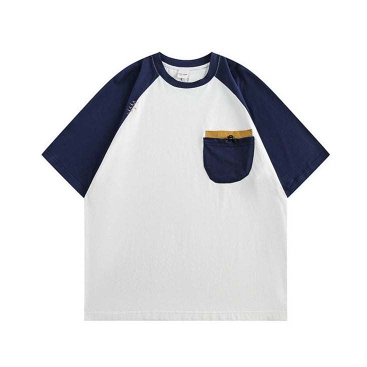 Color-coordinated short-sleeved T-shirt with pocket