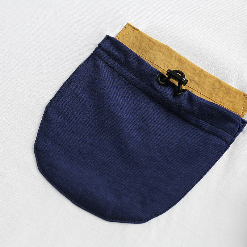 Color-coordinated short-sleeved T-shirt with pocket