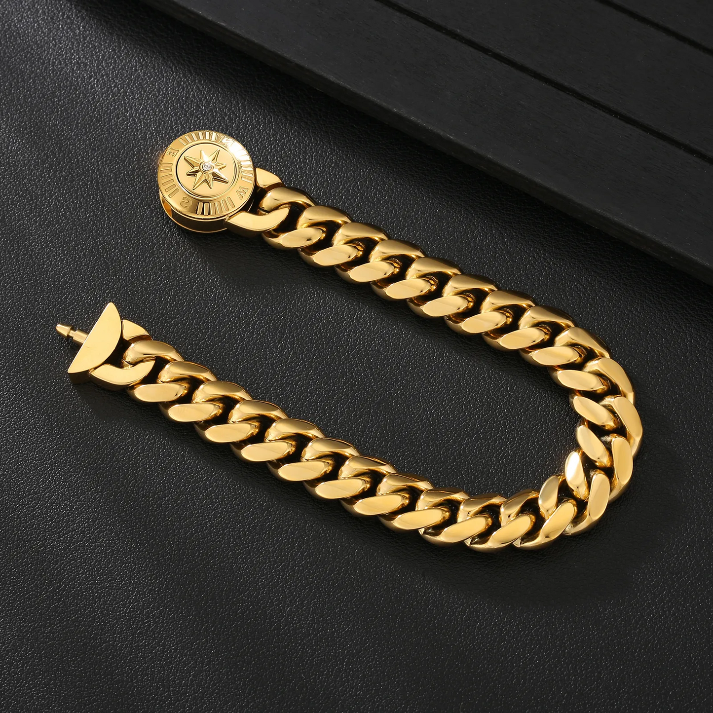 Compass Button Clasp　幅12mm 喜平 ブレスレット