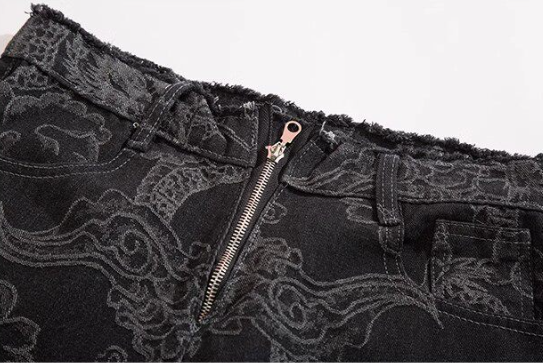 龍柄刺繍いりストレートデニムパンツ
