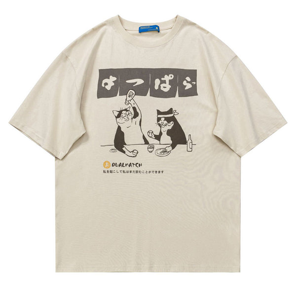 飲む猫プリント丸首Tシャツ