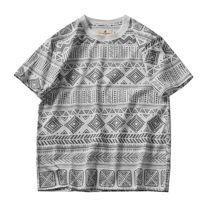 エスニック調　幾何学総柄プリントTシャツ