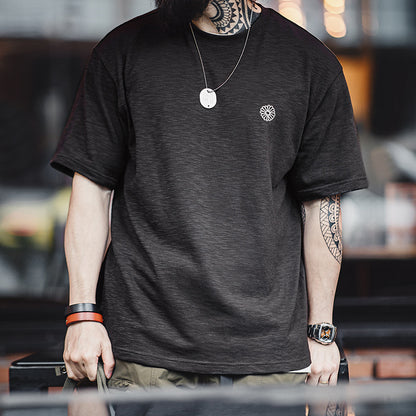 バックタイガーエンボスプリントTシャツ