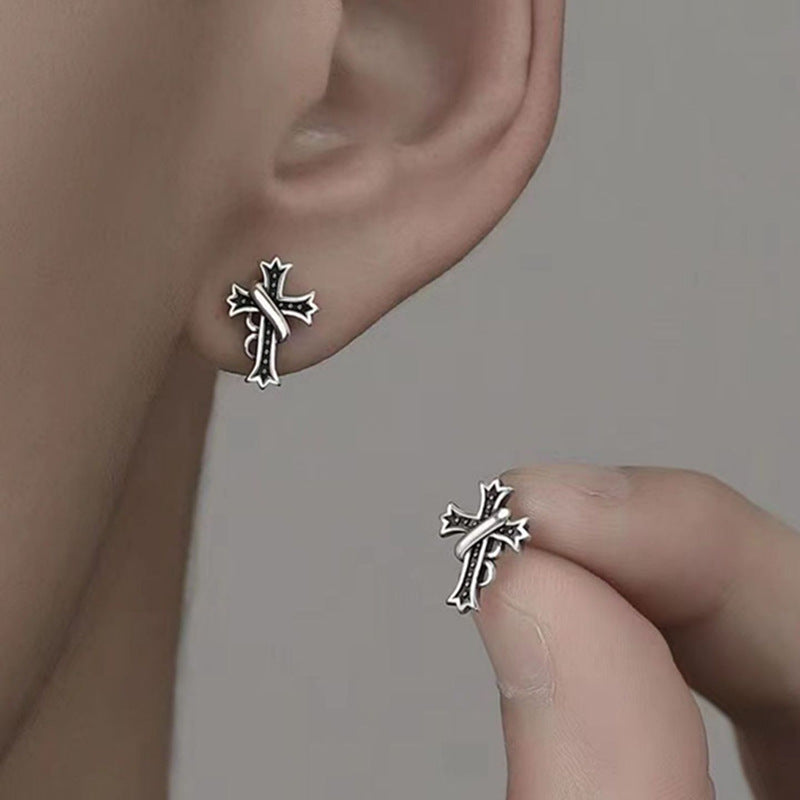 定番クロスメンズピアス