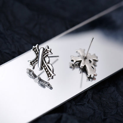定番クロスメンズピアス
